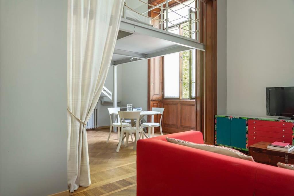 Hacca Collection - Arco Della Pace * Milano