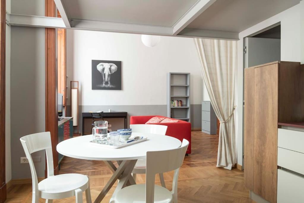 Hacca Collection - Arco Della Pace Milano