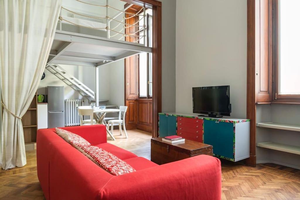 Hacca Collection - Arco Della Pace Milano
